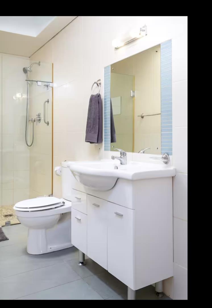 To Let 3 Bedroom Property for Rent in Sea Point Western Cape